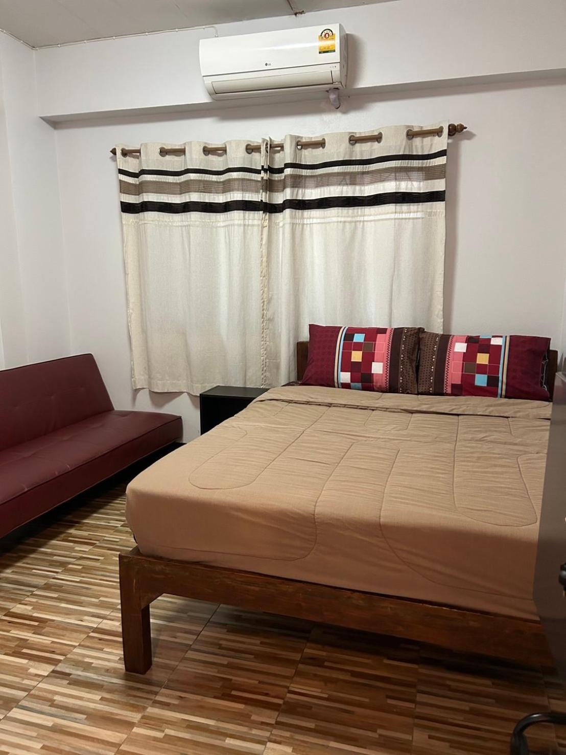 Chiangmai Hometel Chiang Mai Dış mekan fotoğraf